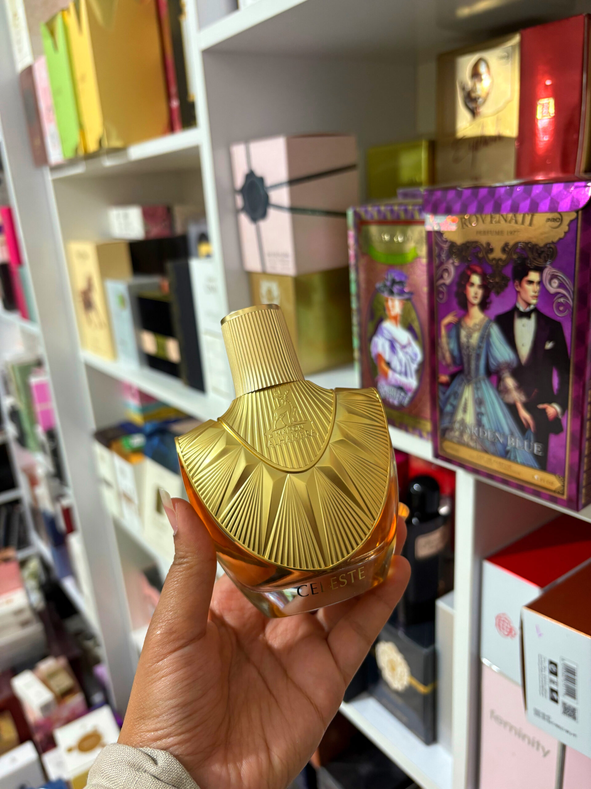 عطر ادکلن سلست الحمبرا رایحه ژان پل گوتیه دیواین(Maison Alhambra Céleste) - تصویر 2